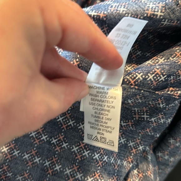 KS Signature Collection Wrinkle-Free Long-Sleeve Button-Down Collar Dress Shirt - Picture 6 of 8